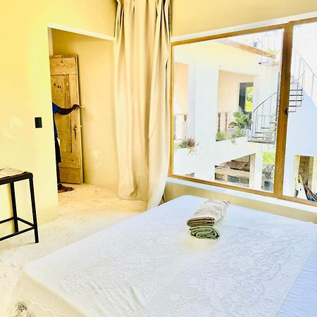 Suami S Room Casa Padura 喀巴里特 外观 照片